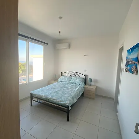 Villa Stunning 3-bedroom With Sea Views In Bahceli, Cyprus