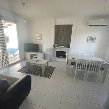 Stunning 3-bedroom With Sea Views In Bahceli, Cyprus Villa
