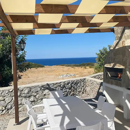 Villa Stunning 3-bedroom With Sea Views In Bahceli, Cyprus